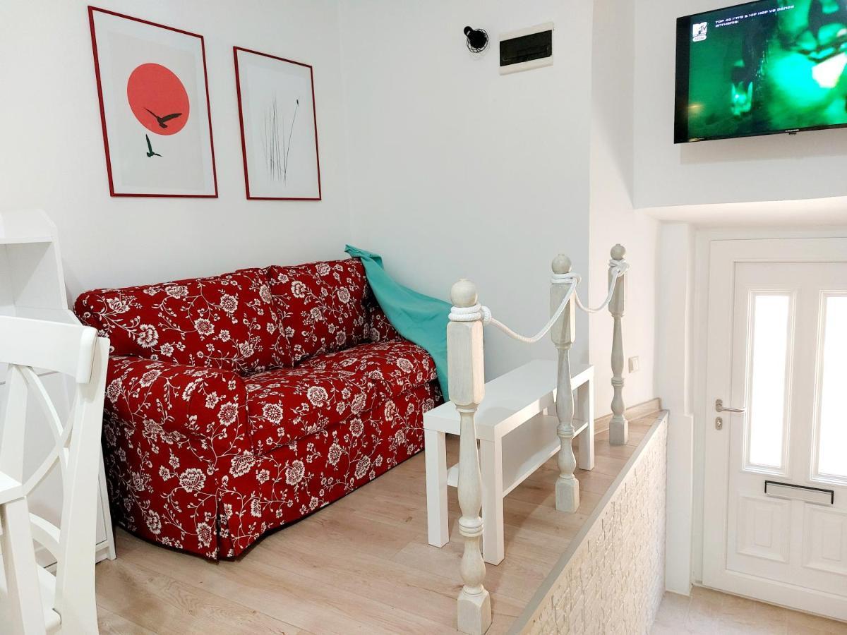 Sha La La - Charming, Unique Studio In A Historic Building Next To A Castle, Wifi, Smart Tv, Washer-Dryer Bakar Ngoại thất bức ảnh