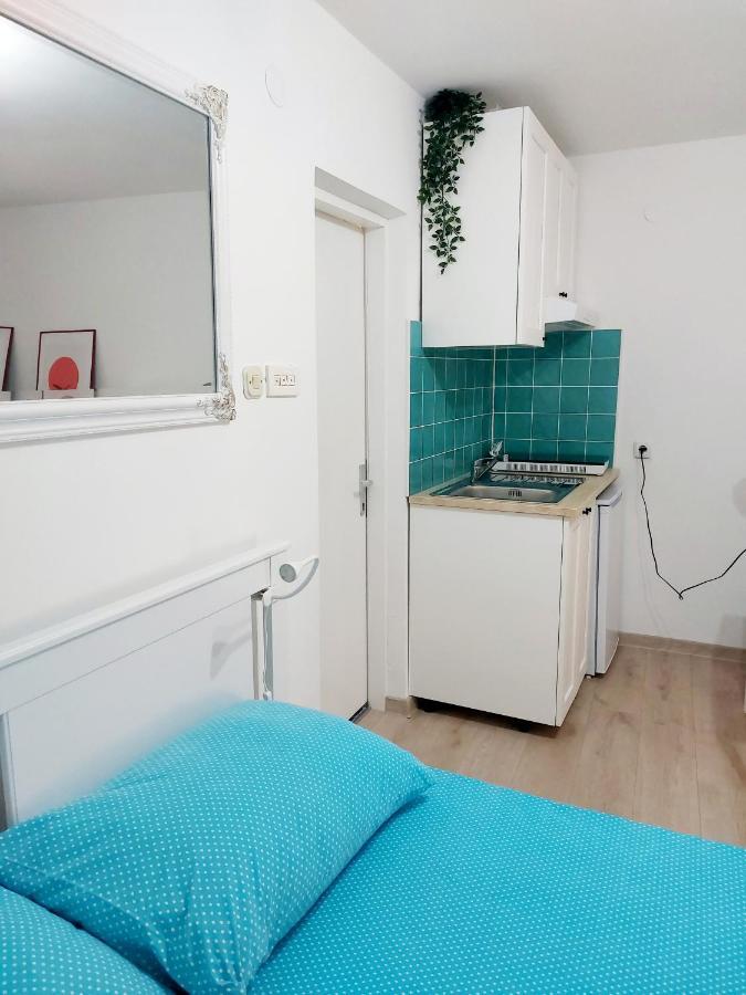 Sha La La - Charming, Unique Studio In A Historic Building Next To A Castle, Wifi, Smart Tv, Washer-Dryer Bakar Ngoại thất bức ảnh